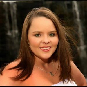 Meet your Posher, Leigh ann